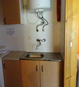 Szeri Kemping, Apartman & Diákszállás