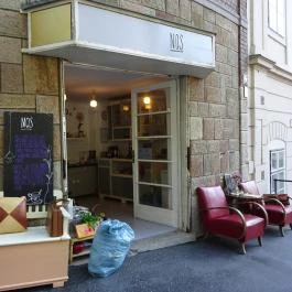 Szerpentin Szalon Régiségbolt & Kávézó, Budapest - Külső kép