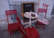 Szerpentin Szalon Régiségbolt & Kávézó Budapest