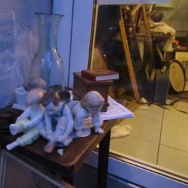 Szerpentin Szalon Régiségbolt & Kávézó Budapest - Egyéb