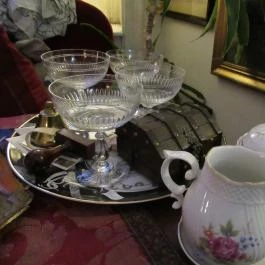 Szerpentin Szalon Régiségbolt & Kávézó Budapest - Belső