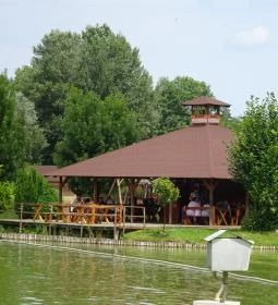 Sziget Pizzéria - Sobri Jóska Élménypark