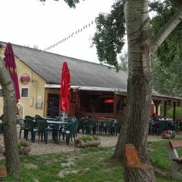 Strand Büfé, Szigetcsép - Külső kép