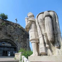 Sziklatemplom Budapest - Egyéb
