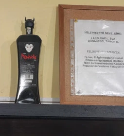 Szilágyi Borozó Teázó