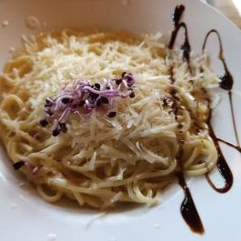 Szilvakék Paradicsom Budapest - Étel/ital