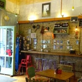 Szimpla Háztáji Budapest - Belső