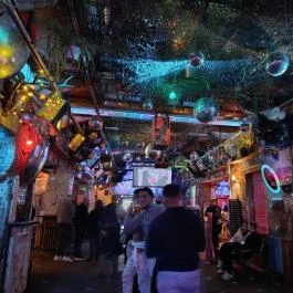 Szimpla Kert Budapest - Belső