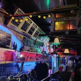 Szimpla Kert Budapest - Belső