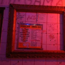 Szimpla Kert Budapest - Mosdó