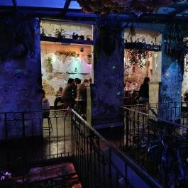 Szimpla Kert Budapest - Belső