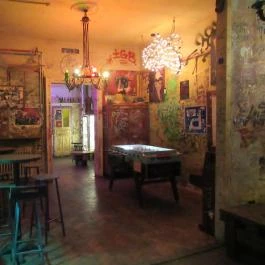 Szimpla Kert Budapest - Belső