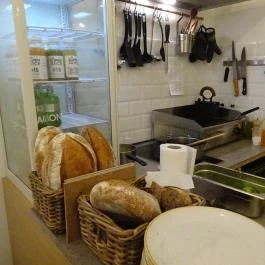 Szimply - Röser Udvar Budapest - Étel/ital