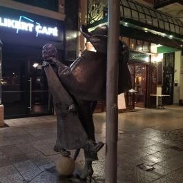 Színház szobor Budapest - Egyéb