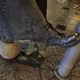 Színház szobor Budapest - Egyéb