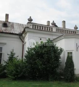 Szirmay-Waldbott Kastély 