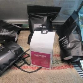 Szirom Ice Cream & Specialty Coffee Budapest - Belső