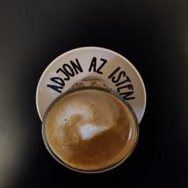 Szóköz - Irodalmi Kávézó Budapest - Étel/ital