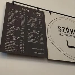 Szóköz - Irodalmi Kávézó Budapest - Étlap/itallap