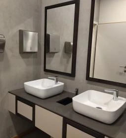 Szóköz - Irodalmi Kávézó