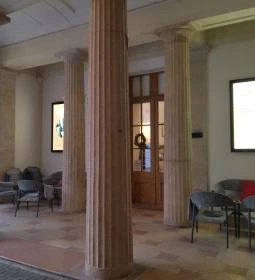 Szóköz - Irodalmi Kávézó