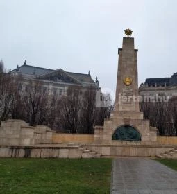 Szovjet hősi emlékmű