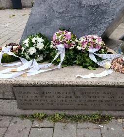 Sztehlo Gábor emlékműve