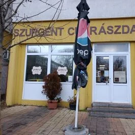 Szurgent Cukrászda Budapest - Külső kép