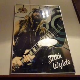 T.G.I. Friday's - Oktogon, Budapest - Egyéb