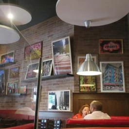 T.G.I. Friday's - Oktogon, Budapest - Belső