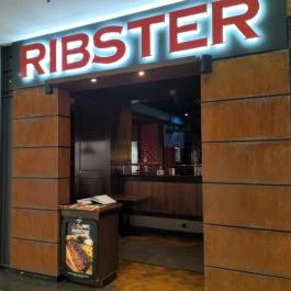 Ribster American Bar & Grill - WestEnd, Budapest - Külső kép