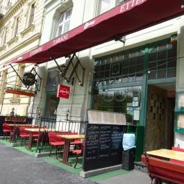 Tabáni Terasz Étterem, Kávéház & Borpince Budapest - Külső kép