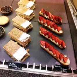 á table! - Arany János utca, Budapest - Étel/ital