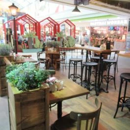 á table! - Árkád Budapest - Belső