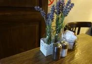 á table! - Böszörményi út Budapest