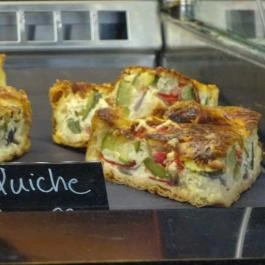 á table! - Böszörményi út Budapest - Étel/ital