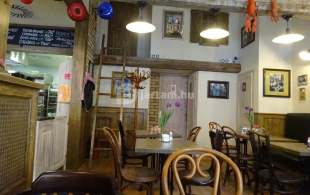 à table madách tér budapest jártál már itt? olvass ...