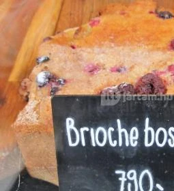 á table! - Márton Áron tér