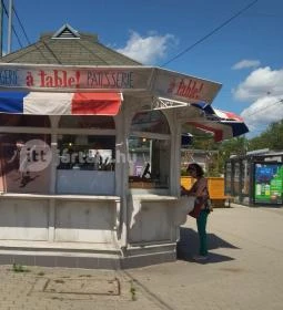 á table! - Márton Áron tér