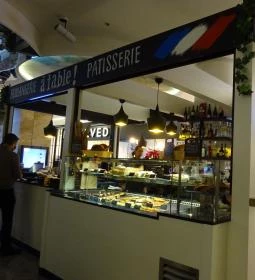 á table! - MOM Park