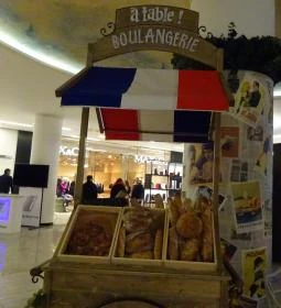 á table! - MOM Park