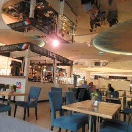 á table! - MOM Park Budapest - Belső