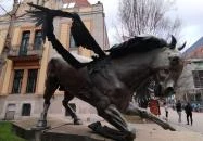 Táltos-szobor Budapest