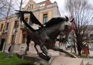 Táltos-szobor Budapest