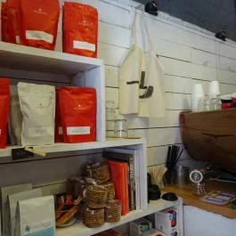 Tamp & Pull Espresso & Brew Bar Budapest - Belső