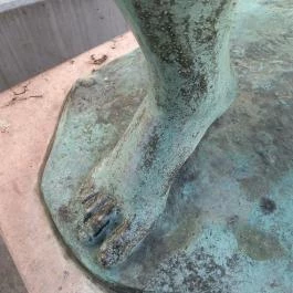 Táncosnő-szobor Budapest - Egyéb