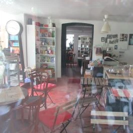 Tandem Könyv & Kávé Nagykovácsi - Belső