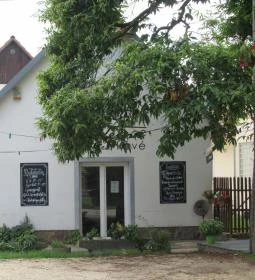 Tandem Könyv & Kávé