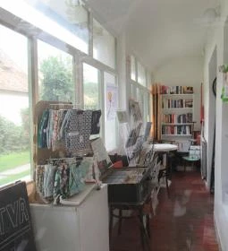 Tandem Könyv & Kávé