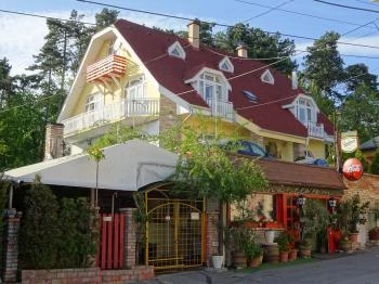 Tanne Étterem Budakeszi